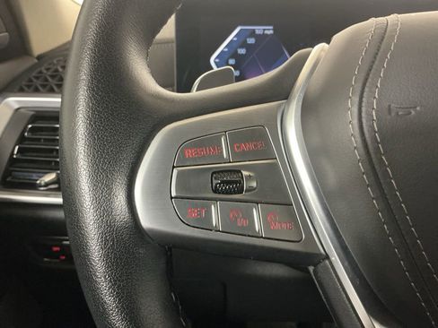 Certified 2023 BMW X7 xDrive40i w/ Premium Package image 16