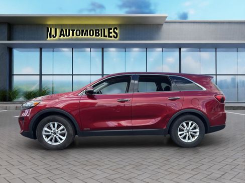 Used 2019 Kia Sorento AWD image 4