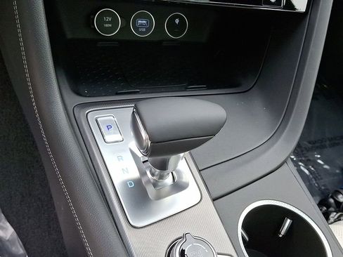 Certified 2025 Genesis G70 2.5T w/ Sport Prestige Package image 15