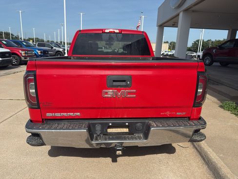 Used 2017 GMC Sierra 1500 SLT w/ Suspension Package, Off-Road AWD/4WD image 6