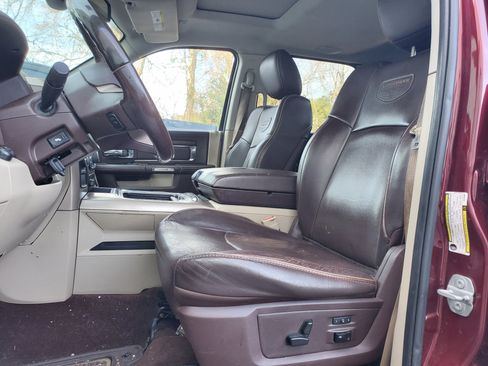 Used 2018 RAM 2500 Longhorn image 18