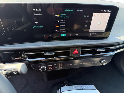 New 2025 Kia EV6 Light image 12