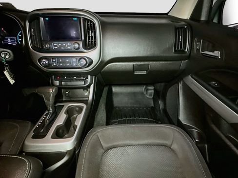 Used 2018 Chevrolet Colorado LT w/ LT Convenience Package AWD/4WD image 30