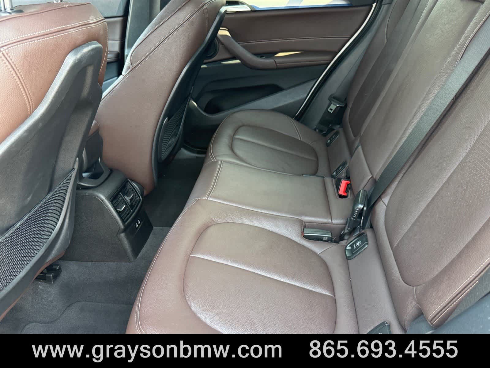 Used 2021 BMW X1 xDrive28i AWD/4WD image 17