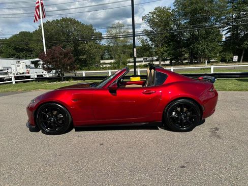 Used 2019 MAZDA MX-5 Miata RF Grand Touring w/ GT-S Package image 11