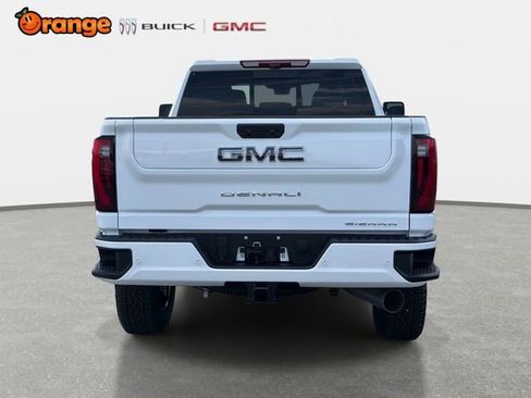 New 2026 GMC Sierra 2500 Denali Ultimate AWD/4WD image 4
