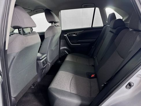 Used 2024 Toyota RAV4 XLE FWD image 36