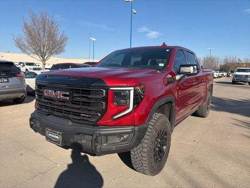 Used 2023 GMC Sierra 1500 AT4X image 8