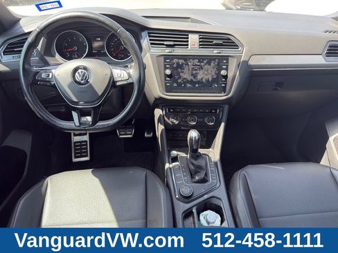 Used 2020 Volkswagen Tiguan SE AWD/4WD image 26