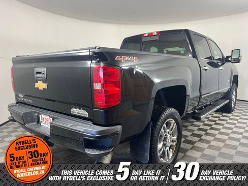 Certified 2015 Chevrolet Silverado 2500 High Country w/ Duramax Plus Package image 4