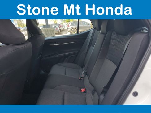 Used 2025 Toyota Camry LE FWD image 10