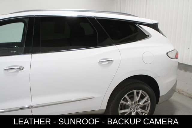 Used 2023 Buick Enclave Essence w/ Experience Buick Package FWD image 10