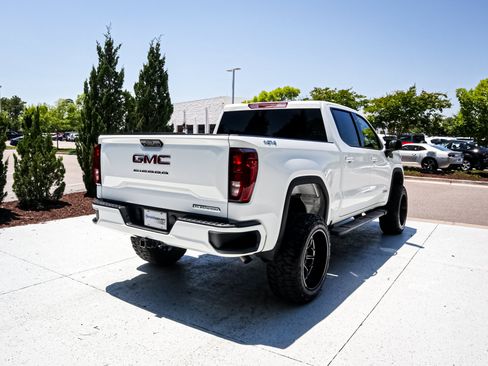 Used 2024 GMC Sierra 1500 Elevation AWD/4WD image 10