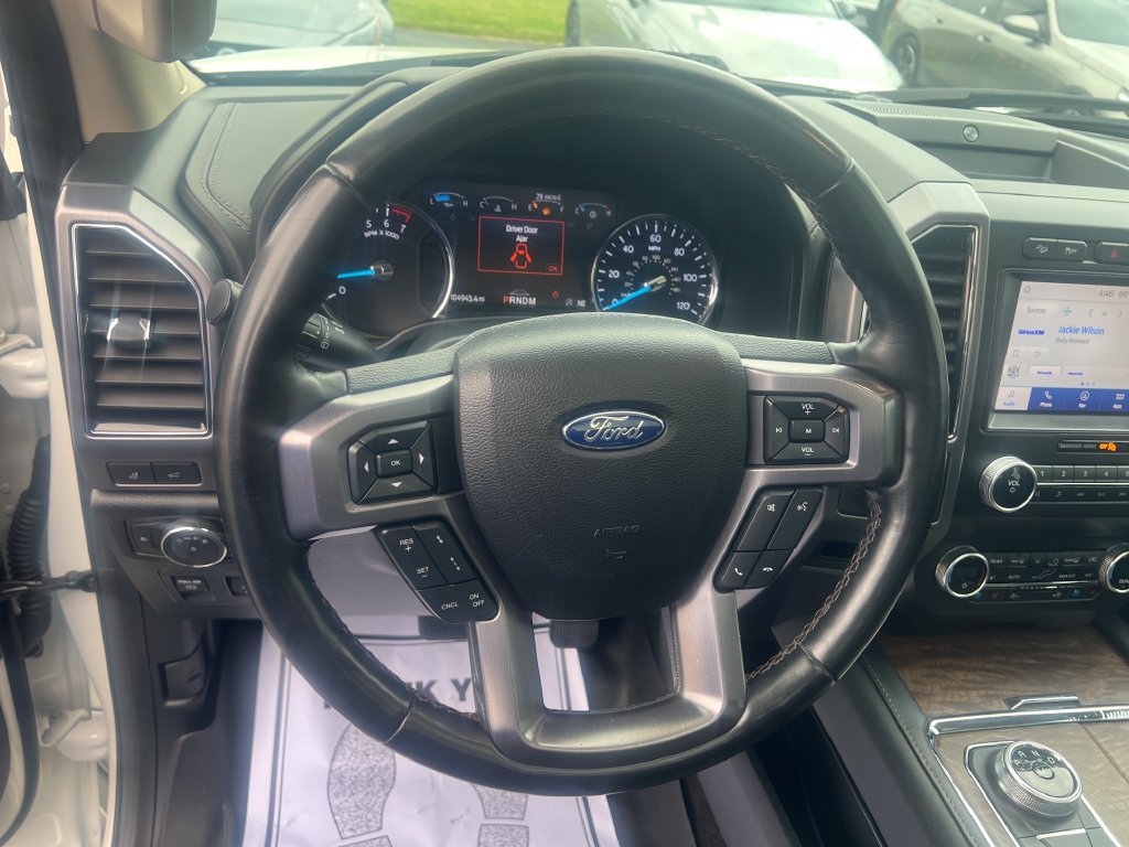 Used 2020 Ford Expedition Platinum AWD/4WD image 11