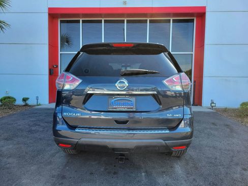 Used 2015 Nissan Rogue SL w/ SL Premium Package AWD/4WD image 5