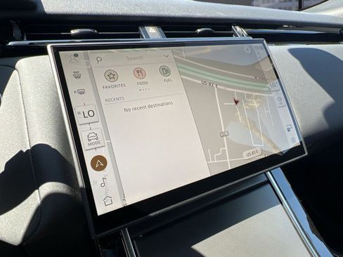 New 2026 Land Rover Range Rover Velar S image 27