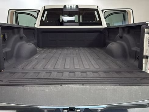 Used 2021 RAM 3500 Laramie w/ Cold Weather Group AWD/4WD image 19