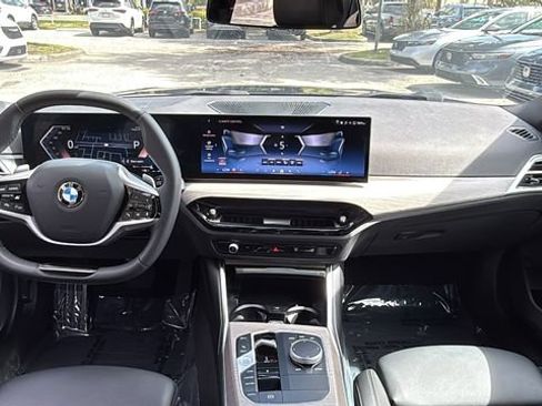Used 2025 BMW 330i Sedan RWD image 13