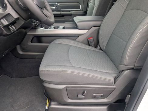 New 2026 RAM 2500 Big Horn AWD/4WD image 11
