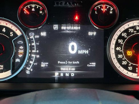 Used 2018 RAM 2500 Laramie w/ Sport Appearance Group image 24