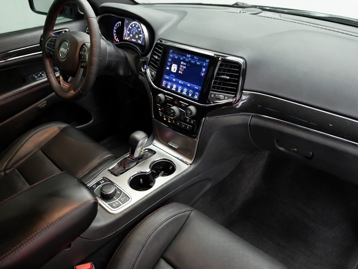 Used 2019 Jeep Grand Cherokee Trailhawk AWD/4WD image 12