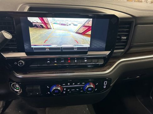 New 2026 GMC Sierra 1500 Elevation w/ Elevation Select Package AWD/4WD image 14