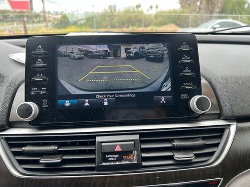 Used 2020 Honda Accord EX image 24
