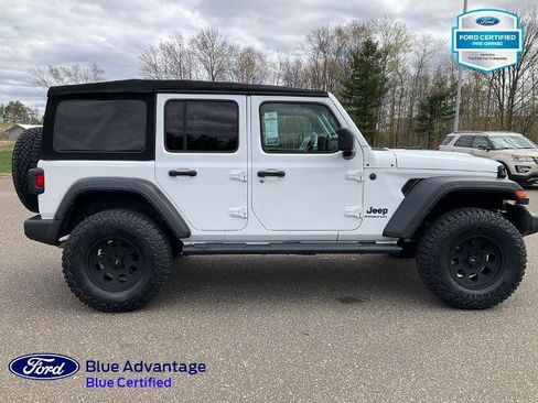 Used 2024 Jeep Wrangler Unlimited Sport AWD/4WD image 21