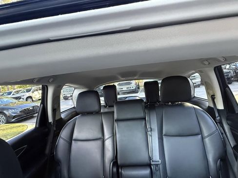 Used 2019 INFINITI QX60 Luxe image 42