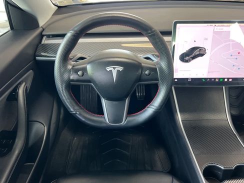 Used 2019 Tesla Model 3 Standard Range RWD image 15