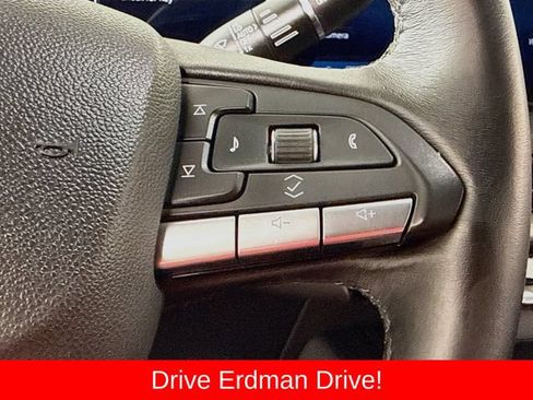 Used 2025 Cadillac XT4 Premium Luxury AWD/4WD image 14