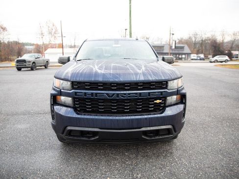 Used 2022 Chevrolet Silverado 1500 Custom image 9