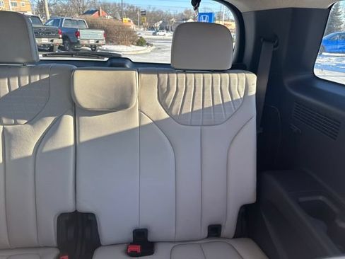 Used 2023 Hyundai Palisade Limited AWD/4WD image 23