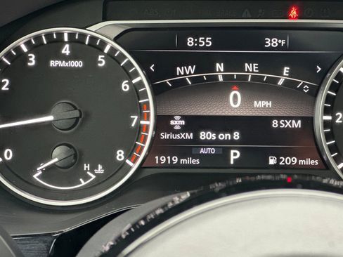 Used 2025 Nissan Pathfinder SL w/ SL Premium Package AWD/4WD image 24