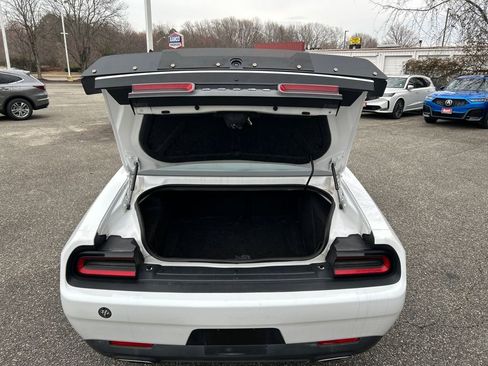 Used 2018 Dodge Challenger SXT w/ Blacktop Package image 26