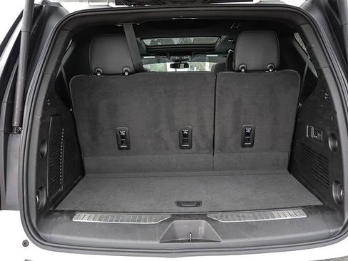 Used 2023 GMC Yukon AT4 w/ Technology Package image 37