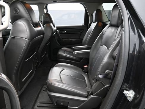 Used 2015 GMC Acadia SLT AWD/4WD image 24