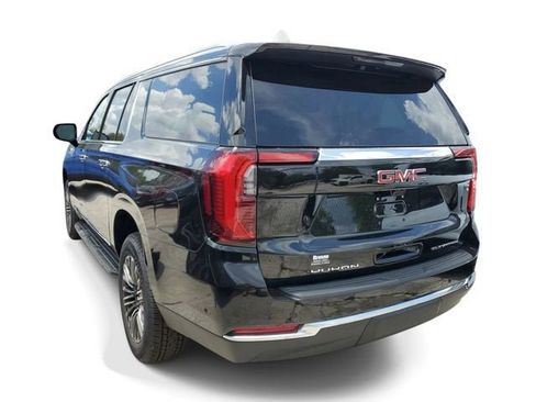 New 2026 GMC Yukon XL Elevation w/ Elevation Premium Package AWD/4WD image 4