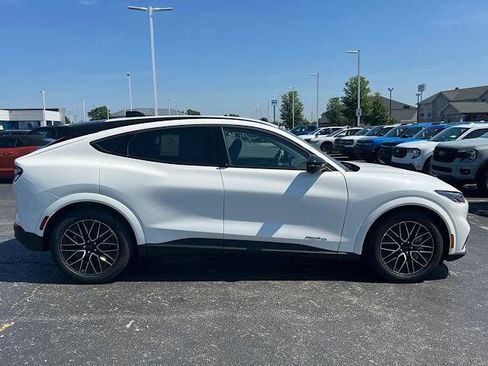 New 2025 Ford Mustang Mach-E Premium image 8