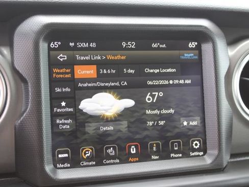 Used 2023 Jeep Wrangler Unlimited Rubicon 4xe w/ Cold Weather Group AWD/4WD image 27