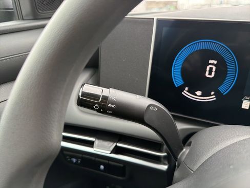 New 2026 Hyundai Tucson SE image 30