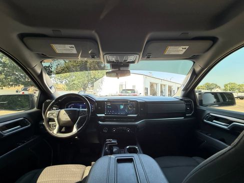 Used 2022 Chevrolet Silverado 1500 RST AWD/4WD image 27