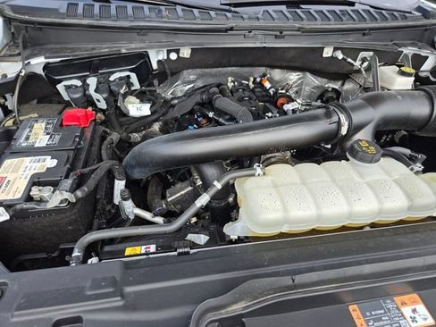 Used 2025 Ford Expedition Max Active AWD/4WD image 25