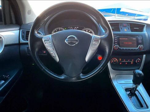 Used 2015 Nissan Sentra SR image 6