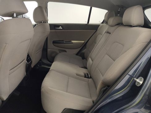 Used 2019 Kia Sportage LX image 18