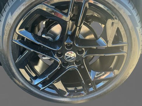 New 2026 Volkswagen Tiguan SE R-Line image 14