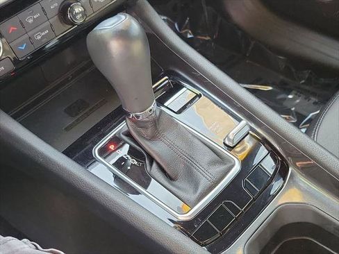 Certified 2023 Jeep Compass Latitude w/ Sun and Sound Group image 11