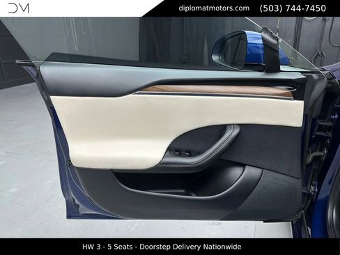 Used 2023 Tesla Model S image 23