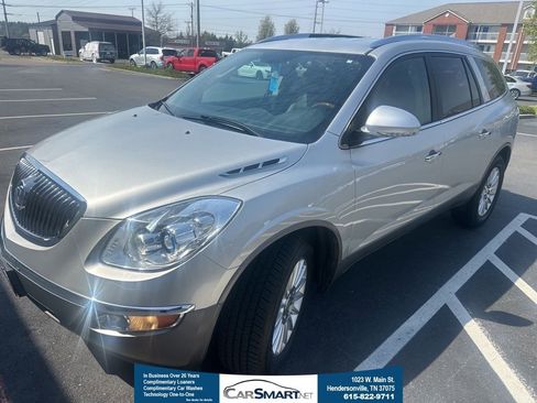 Used 2012 Buick Enclave Leather image 1