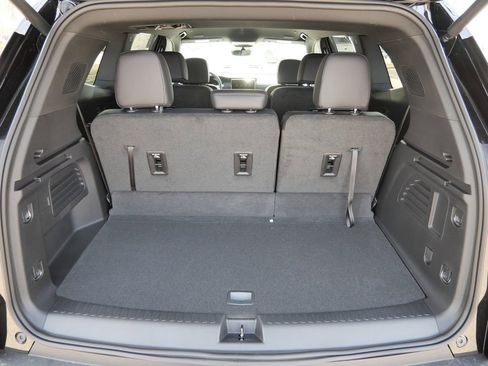 New 2026 GMC Acadia Elevation w/ Elevation Premium Package AWD/4WD image 30
